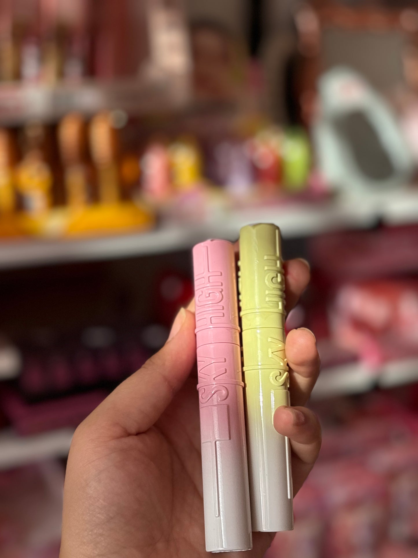 Mascara noir volume cils  - Girlzbox