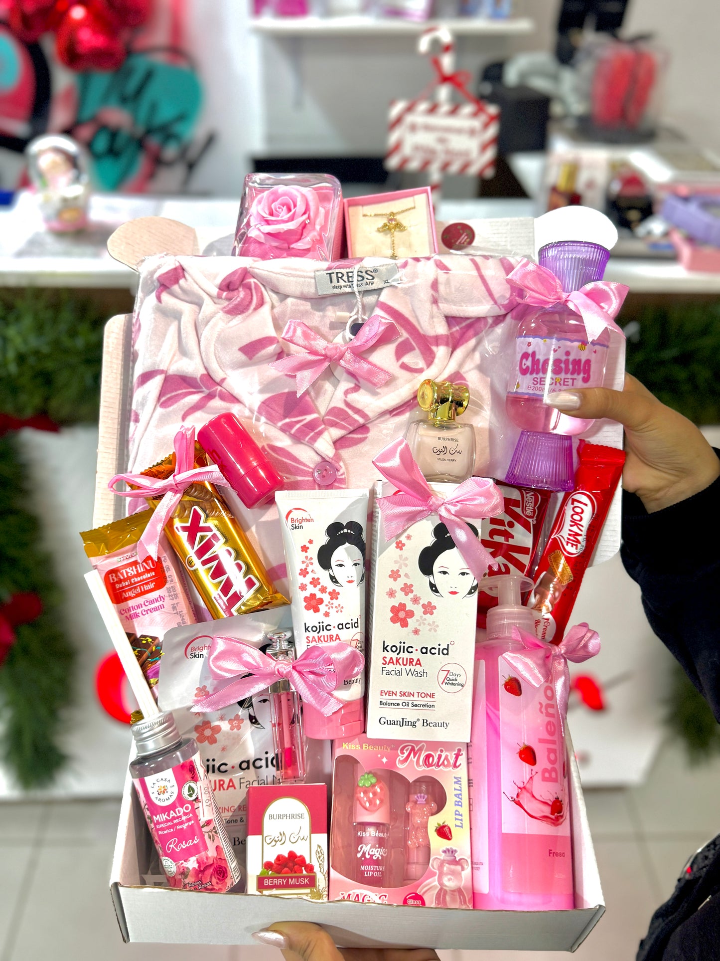 Pink love that girl box pyjama skin care chocolat parfum - Girlzbox