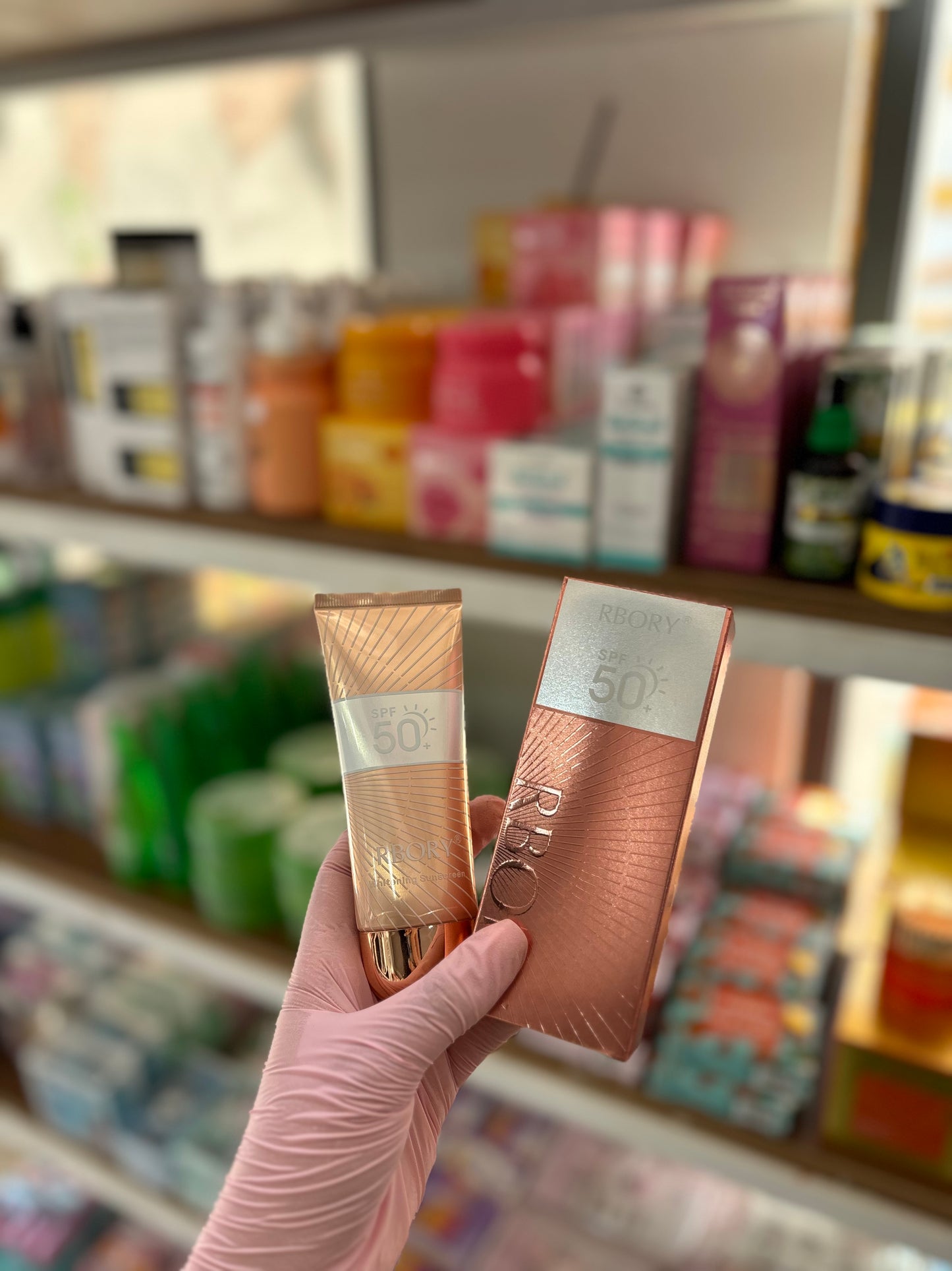 Ecran solaire invisible rbory spf 50 - Girlzbox