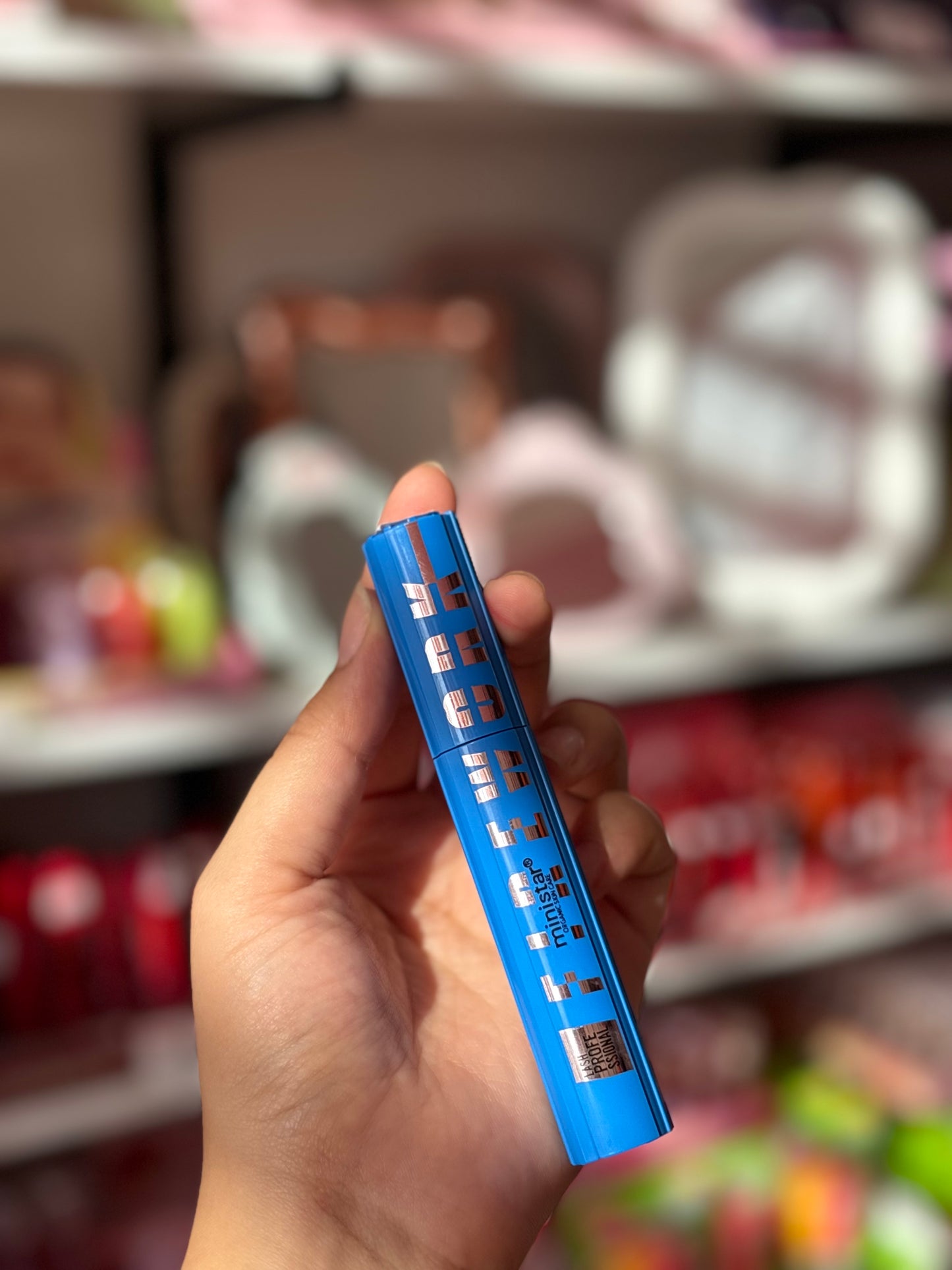 Mascara bleu volume cils  - Girlzbox