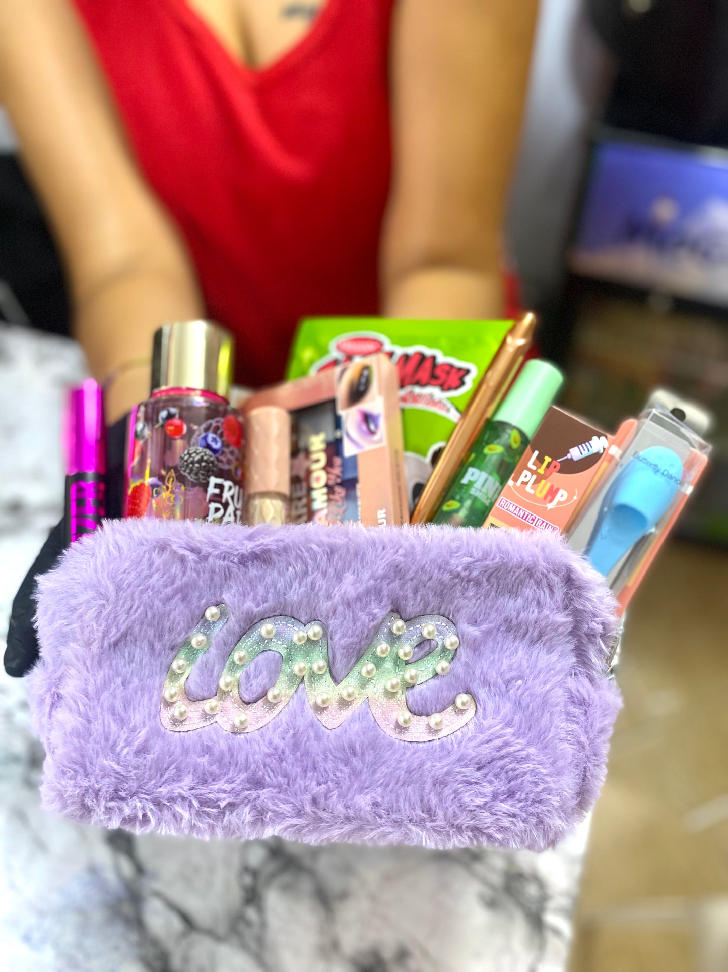 9X ARTICLES Back to school clean girl box makeup maquillage - Girlz box