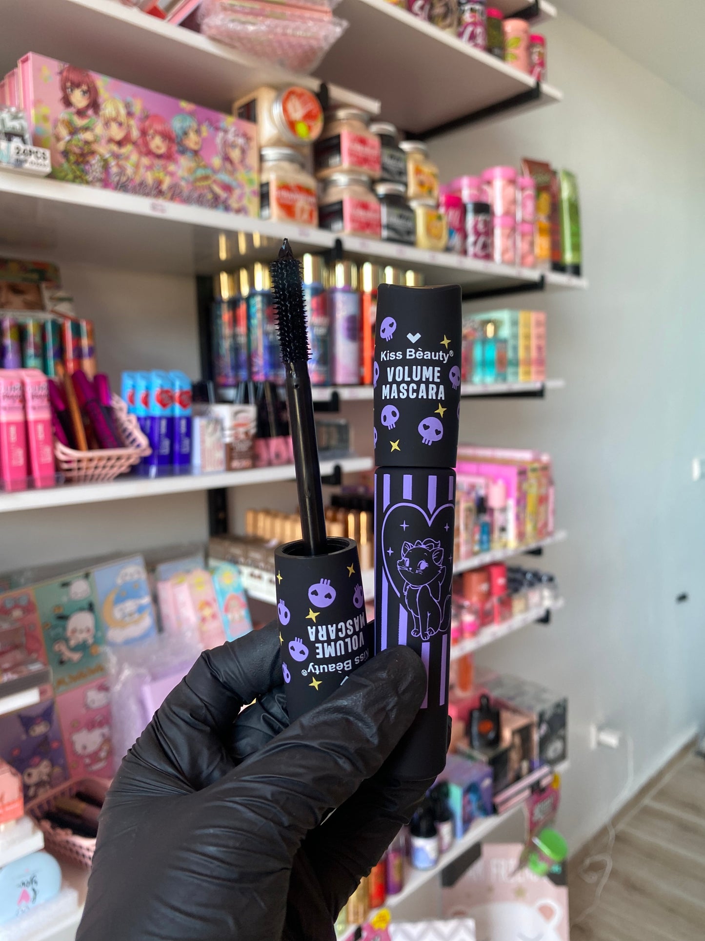 Extra volume mascara- Girlzbox