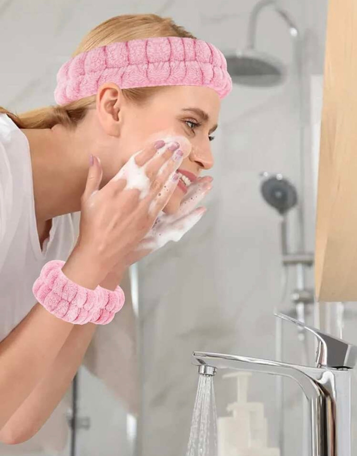 Skin care bande pour les mains et pour les cheveux couleur aléatoire - Girlzbox