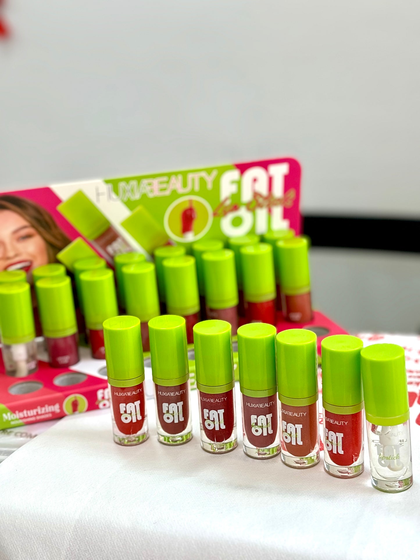 Promo x7 lip shiny oily gloss - Girlzbox