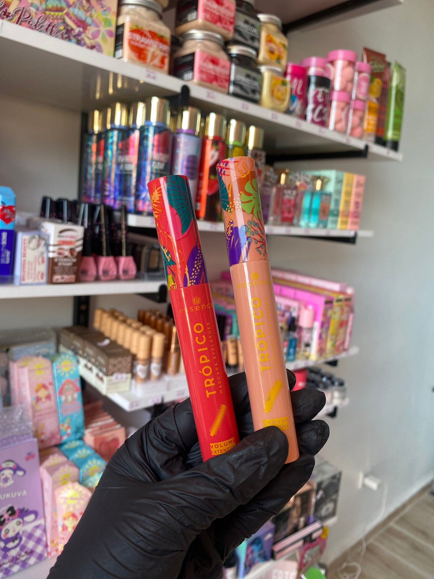 Extra volume mascara- Girlzbox