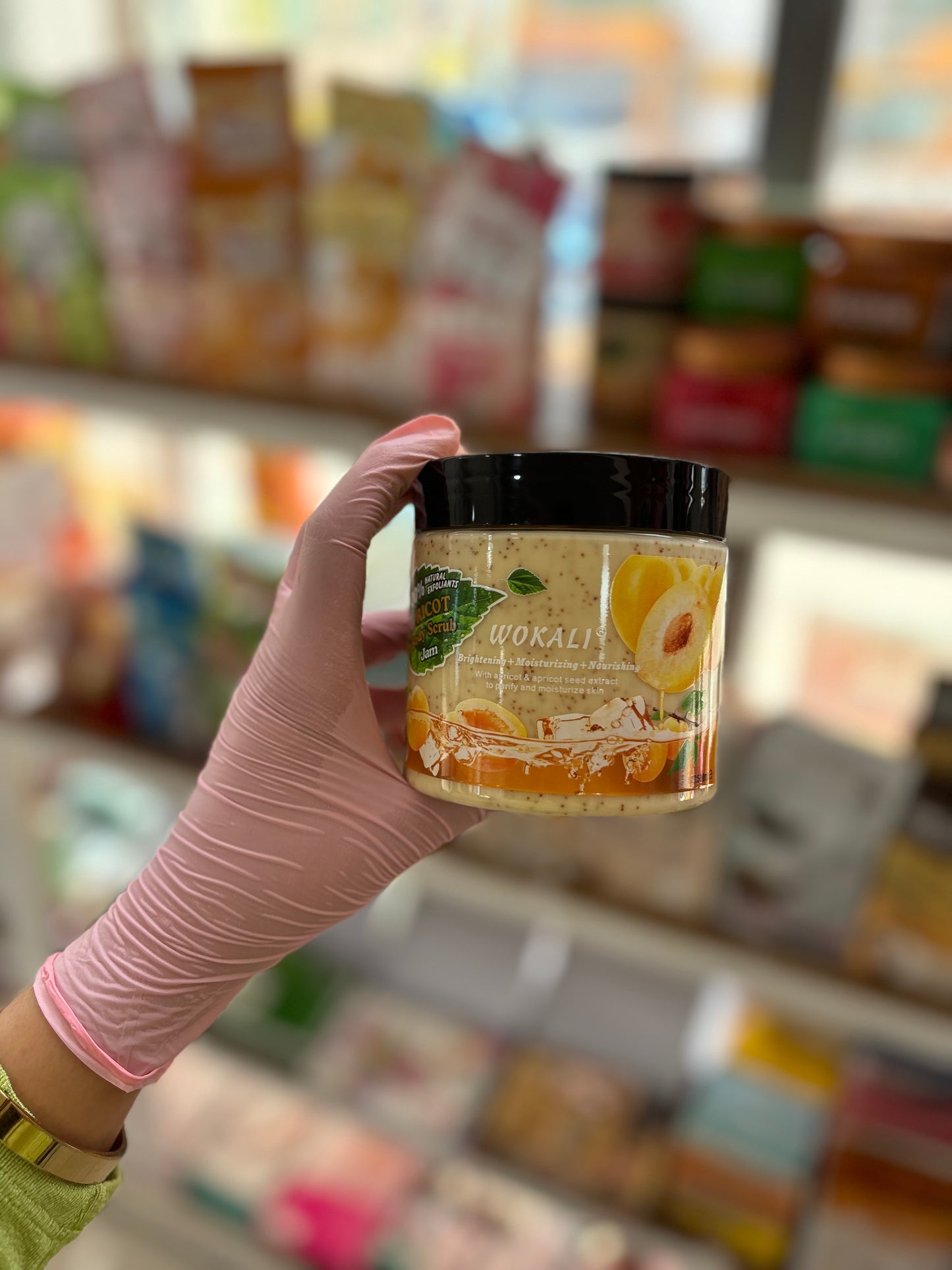 Gommage pour le corps apricot - girlzbox