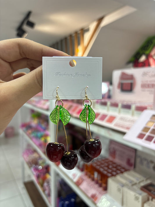 Boucles d’oreilles cerise tendance été cherry