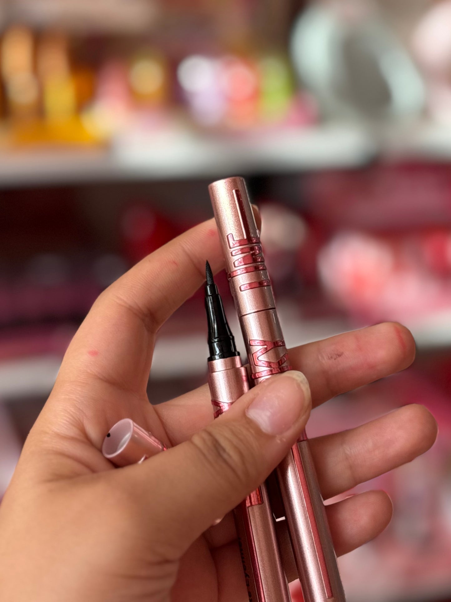 Eyeliner noir waterproof - Girlzbox