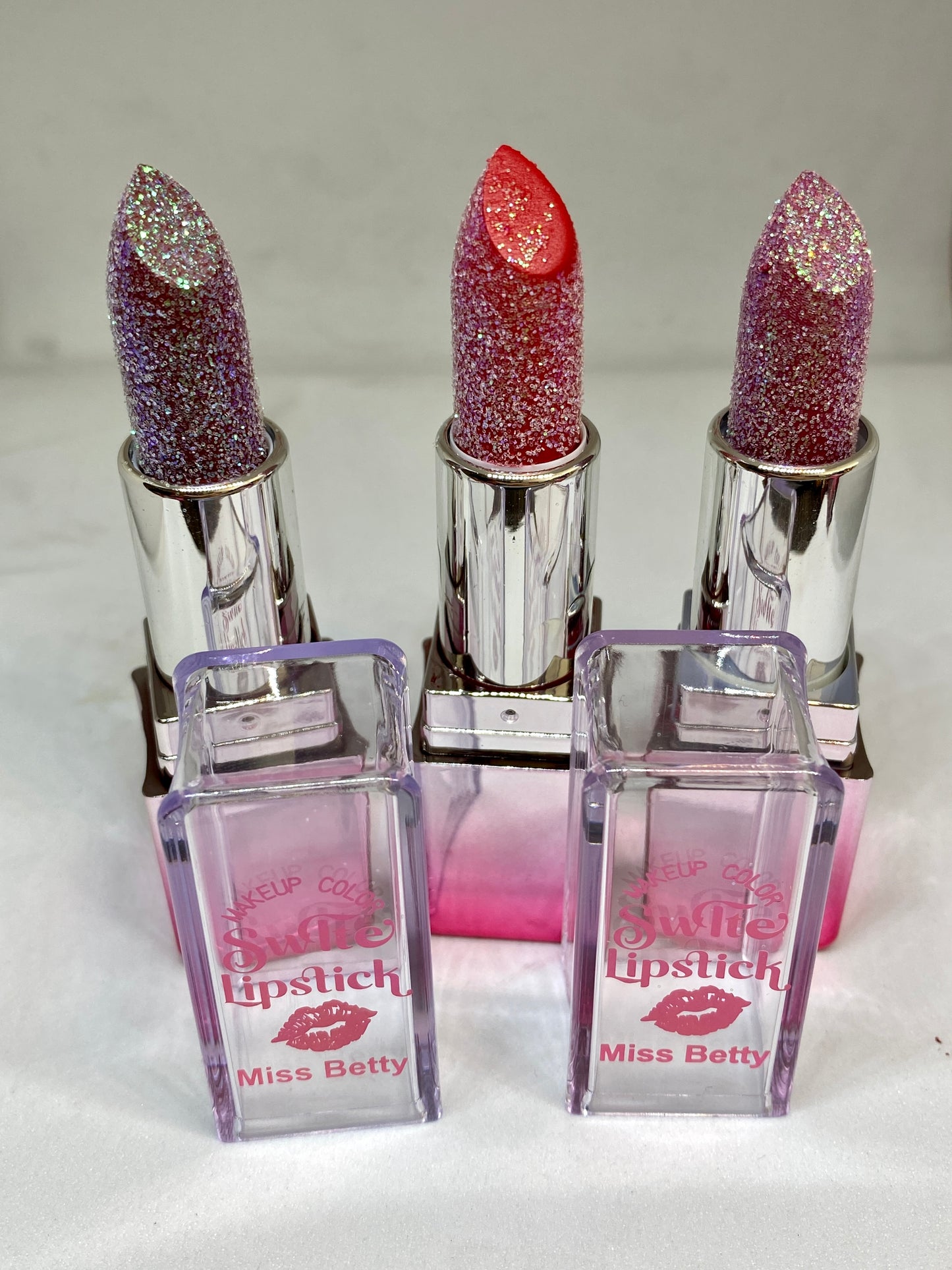 Rouge à lèvres trendy avec paillettes - Girlzbox