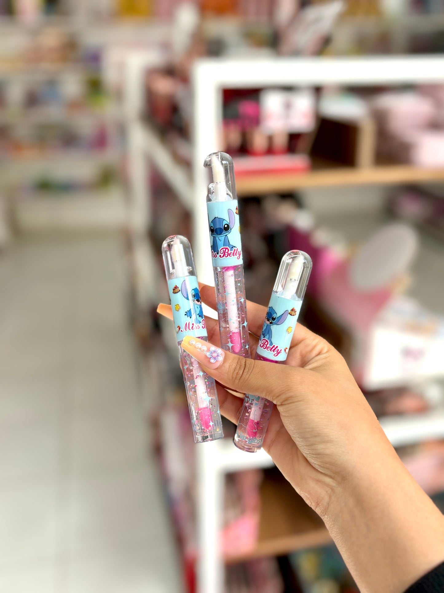 Stitch Gloss lip oil shiny - Girlzbox