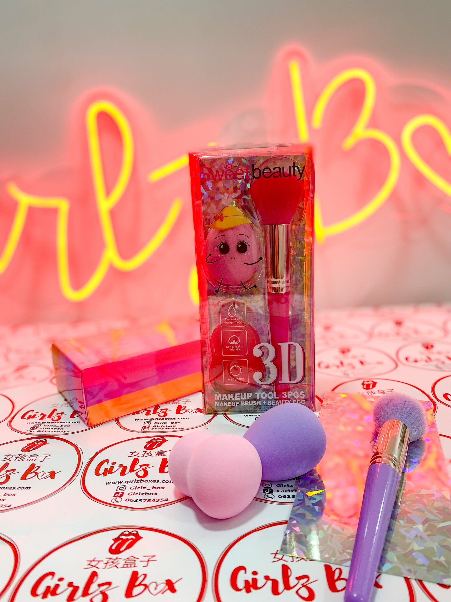 Coffret Pinceaux et 2X Beauty blenders maquillage - Girlz box