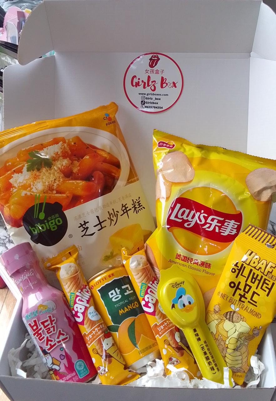 Yellow mix box korean food girlzbox