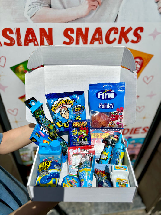 Blue extreme sour candy box - Girlzbox