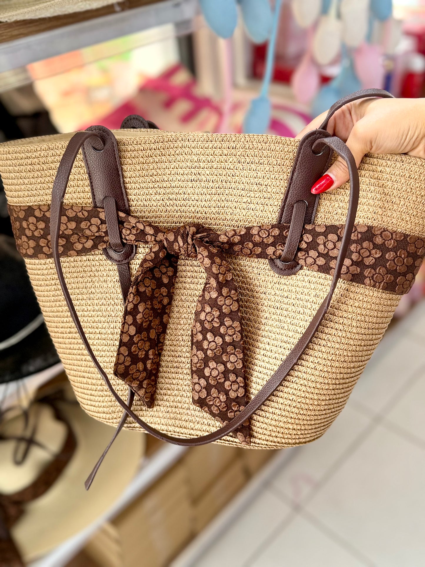 Chapeau et sac de plage tendance très chic bonne qualité - Girlzbox