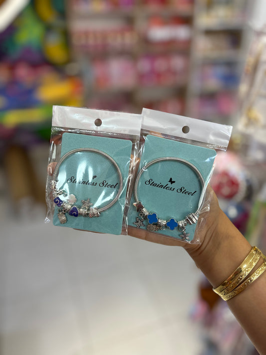 Bracelets charms - Girlzbox