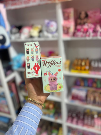 Labubu blind box surprise porte clé jouet