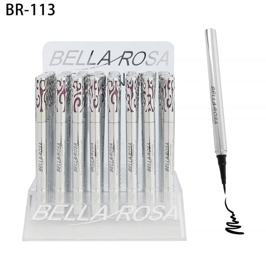 Eyeliner noir très foncé et longue teneur waterproof