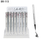 Eyeliner noir très foncé et longue teneur waterproof