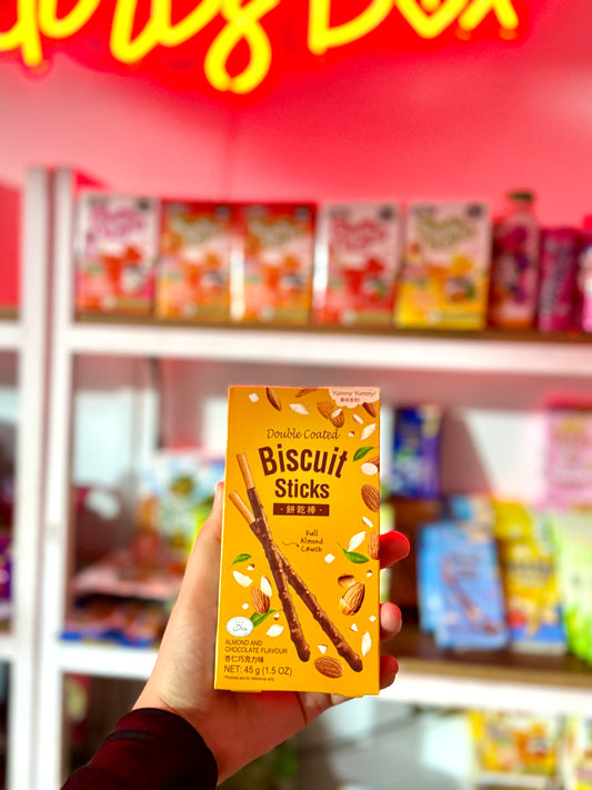 Biscuits sticks Pocky edition limité amande chocolat almond crush- Girlzbox