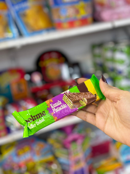 Wafer kunafa pistashio Dubai chocolat chocolat dubai - Girlzbox