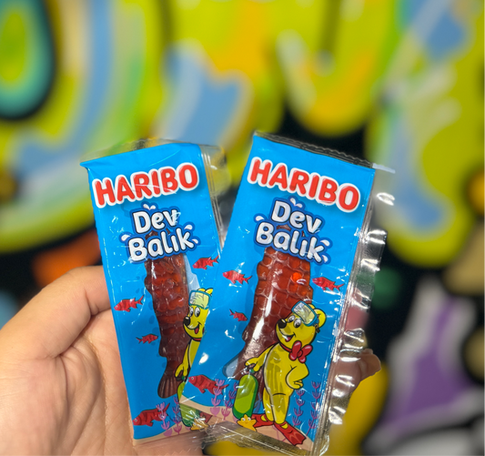 2 Fish haribo gummies 🐟