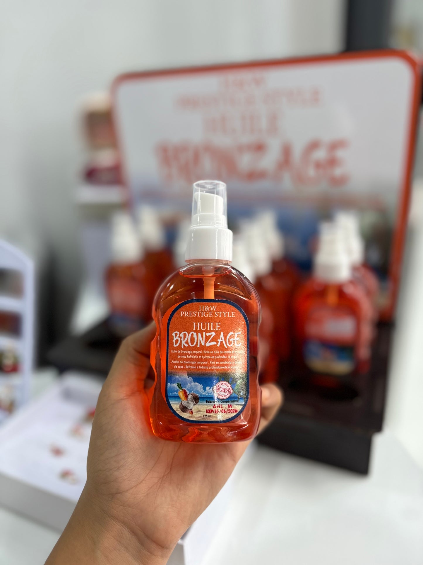 Huile de bronzage à base de huile de carotte -Girlzbox