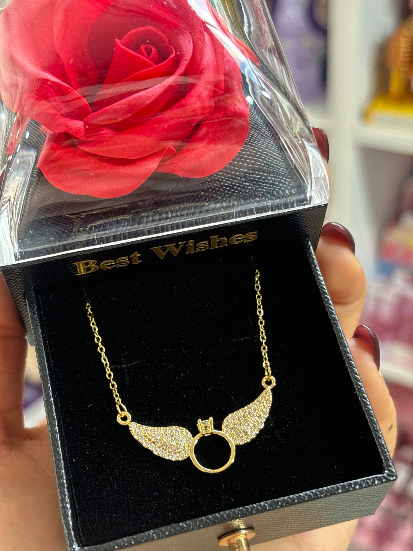 Boite cadeau avec tiroir et fleur et collier en acier inoxydable - Girlzbox