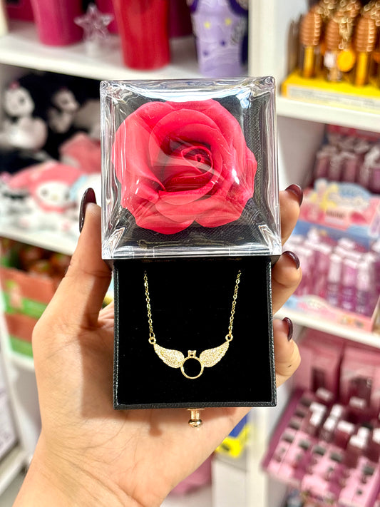 Boite cadeau avec tiroir et fleur et collier en acier inoxydable - Girlzbox