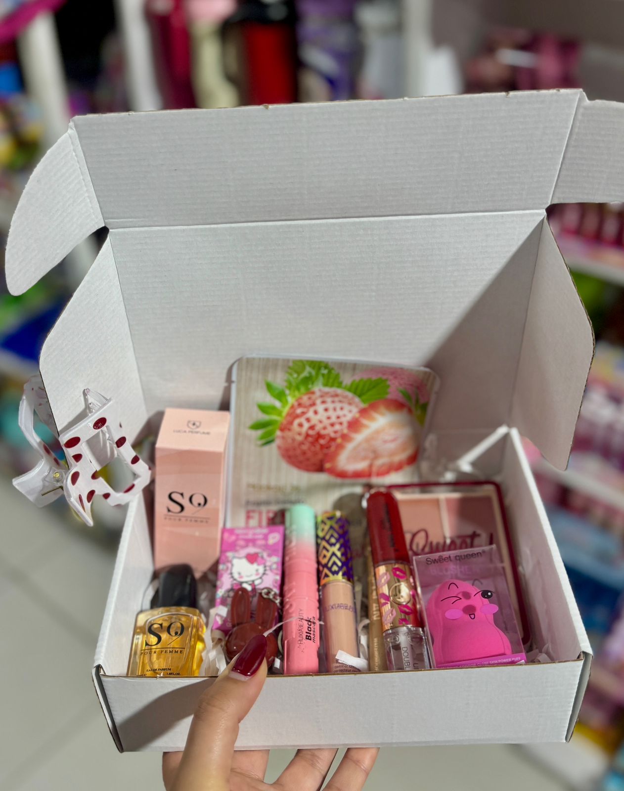 Maquillage et parfum christmas gift box cadeau fin d’année - Girlzbox