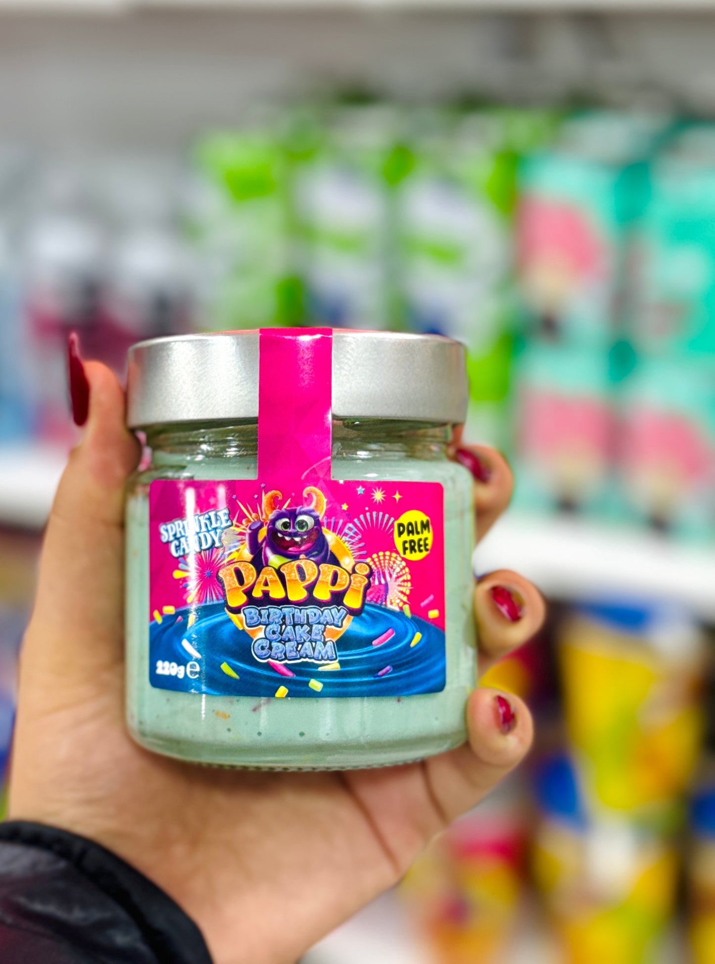 Pappi candy cargo birthday cake cream