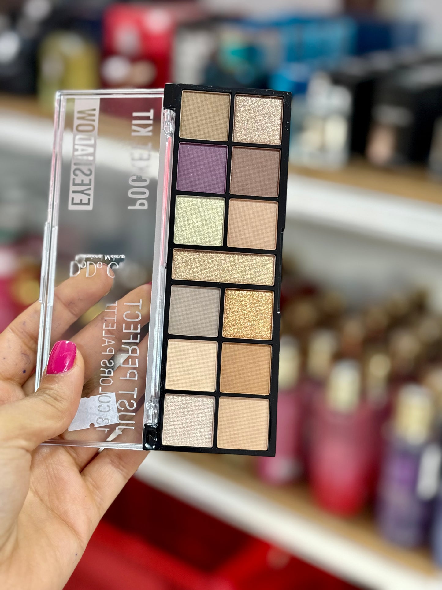 Nudes palettes fards à paupières pigmentées - Girlzbox