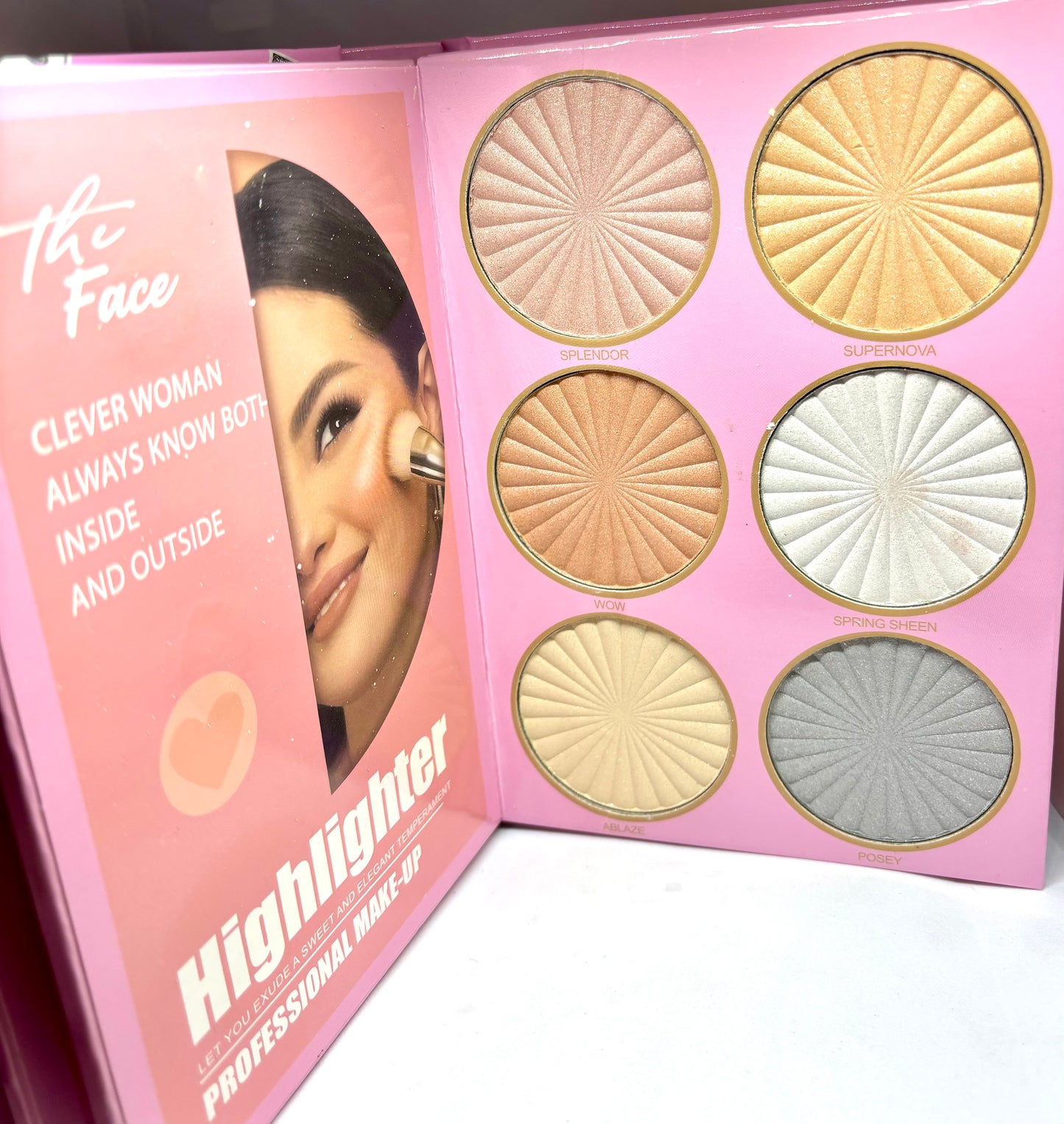 Grande palette 4 pages tout en 1 fards à paupières highlight blush brinzer contouring - Girlzbox