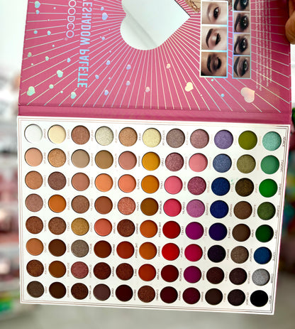 Tres grande palette fards à paupières - Girlzbox